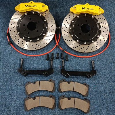 Auto Modified Rear 4 Pot Calipers รถ 18Z Monoblock Forged Caliper Drilled Discs