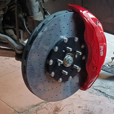 การดัดแปลงรถ 10 ลูกสูบคาลิปเปอร์เบรคแผ่นคาร์บอนเซรามิกสำหรับ Honda UR-V
