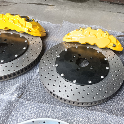 Slotting Rotor ปั๊มเบรคที่ได้รับการตกแต่งใหม่สำหรับ Mercedes C260 ขอบ 19 นิ้ว