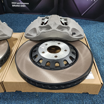 สําหรับ Audi A6 C8 แบรนคลิปเปอร์ แพดคาร์บอน-เซรามิก และความทนฝุ่นที่ดีเยี่ยมกับการปรับปรุง
