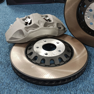 สําหรับ Audi A6 C8 แบรนคลิปเปอร์ แพดคาร์บอน-เซรามิก และความทนฝุ่นที่ดีเยี่ยมกับการปรับปรุง